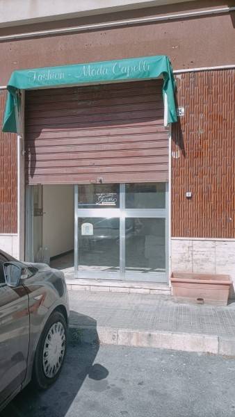negozio in vendita a Siracusa in zona Isola Ortigia