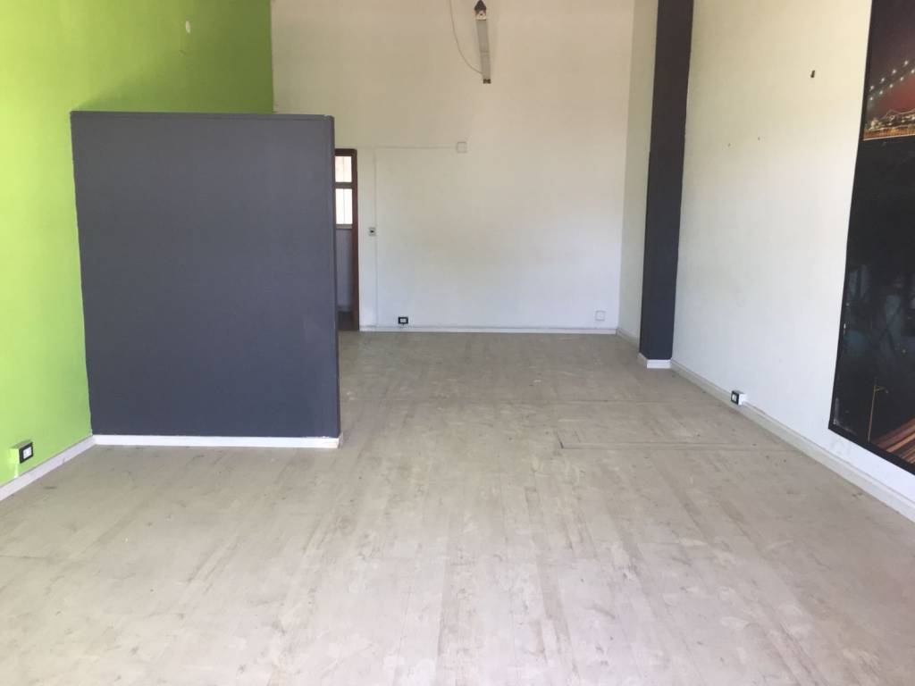 negozio in vendita a Siracusa in zona Scala Greca
