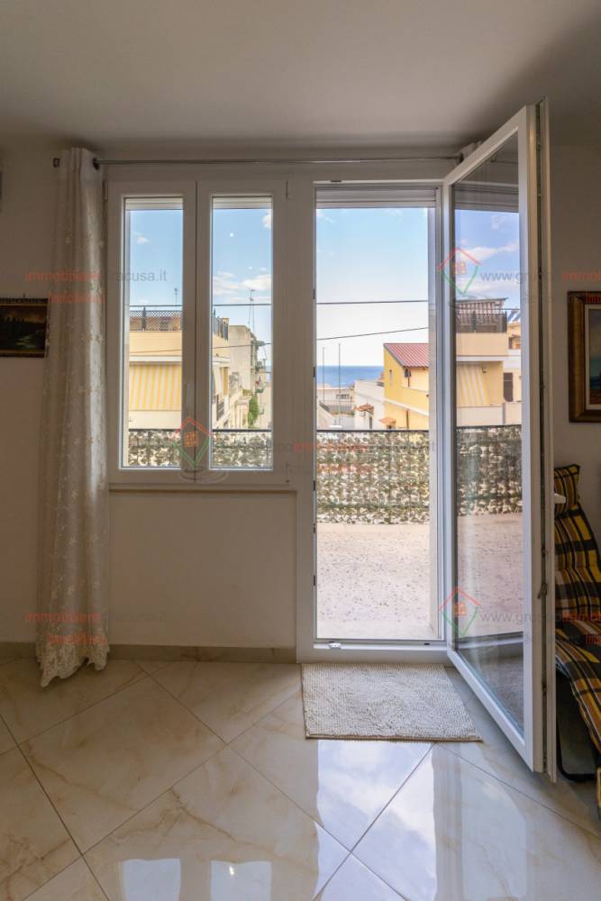 appartamento in vendita a Siracusa in zona Grottasanta