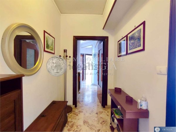 appartamento in vendita a Siracusa in zona Borgata