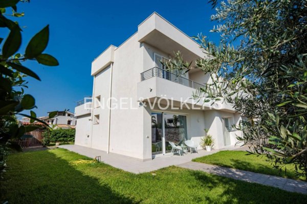 casa indipendente in vendita a Siracusa