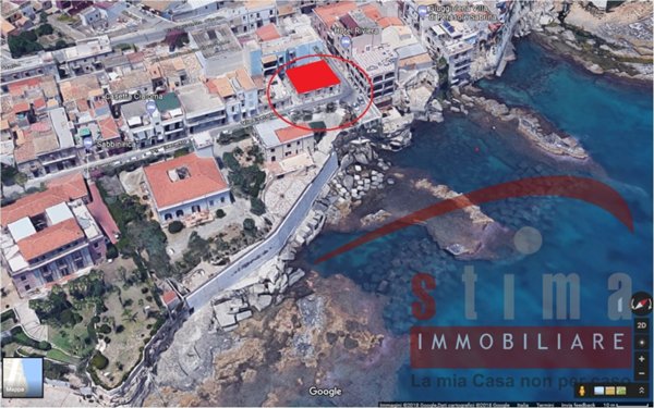 intera palazzina in vendita a Siracusa in zona Borgata