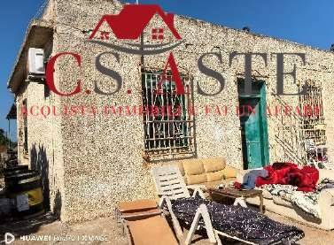 casa indipendente in vendita a Siracusa in zona Centro Città