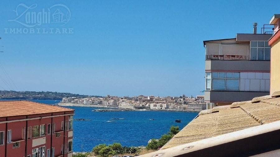 appartamento in vendita a Siracusa in zona Grottasanta
