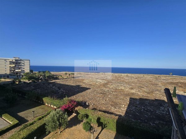 appartamento in vendita a Siracusa in zona Grottasanta