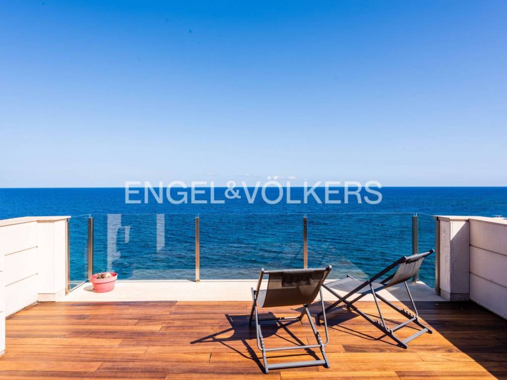 casa indipendente in vendita a Siracusa in zona Centro Città