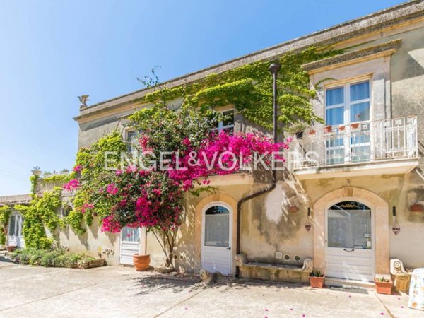 villa in vendita a Siracusa