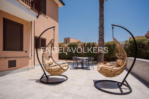 casa indipendente in vendita a Siracusa in zona Belvedere