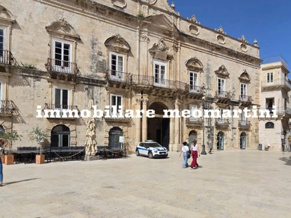 appartamento in vendita a Siracusa in zona Isola Ortigia