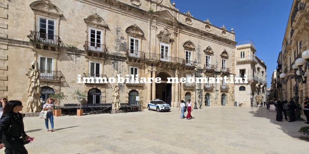 appartamento in vendita a Siracusa in zona Isola Ortigia