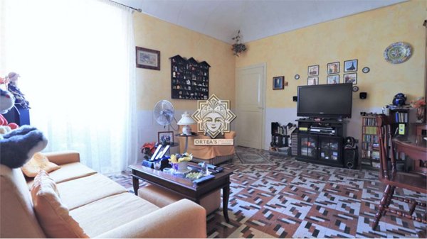 casa indipendente in vendita a Siracusa in zona Isola Ortigia