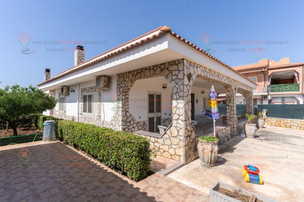 casa indipendente in vendita a Siracusa