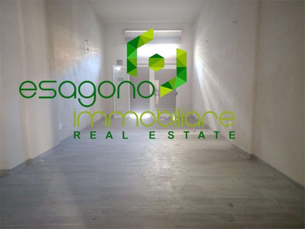 negozio in vendita a Siracusa in zona Centro Città
