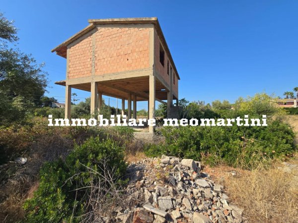 casa indipendente in vendita a Siracusa in zona Fontane Bianche