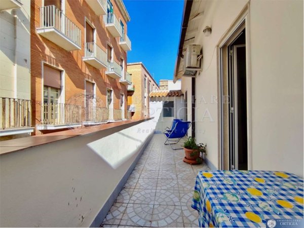 appartamento in vendita a Siracusa in zona Isola Ortigia