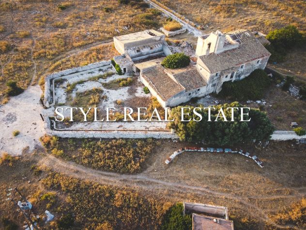 casa indipendente in vendita a Siracusa in zona Isola / Plemmirio