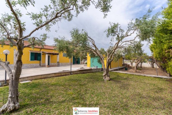 casa indipendente in vendita a Siracusa