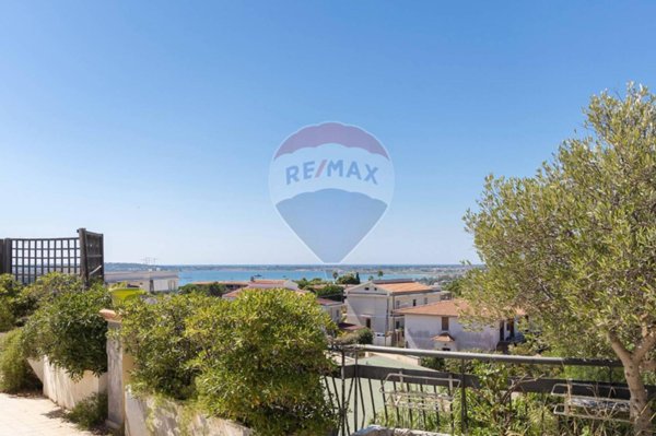 appartamento in vendita a Siracusa in zona Scala Greca