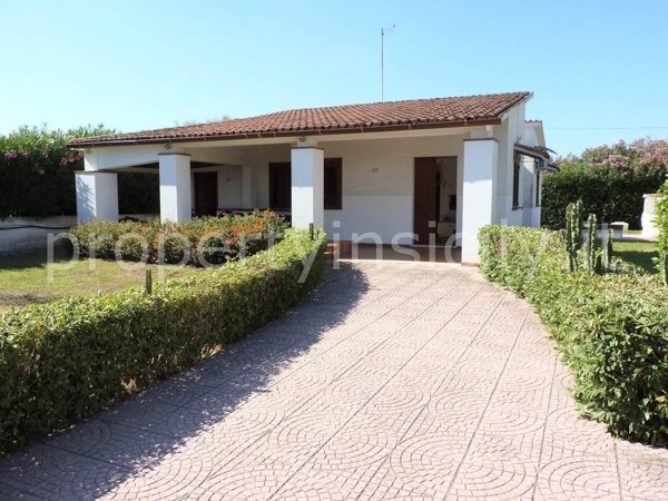 casa indipendente in vendita a Siracusa in zona Arenella