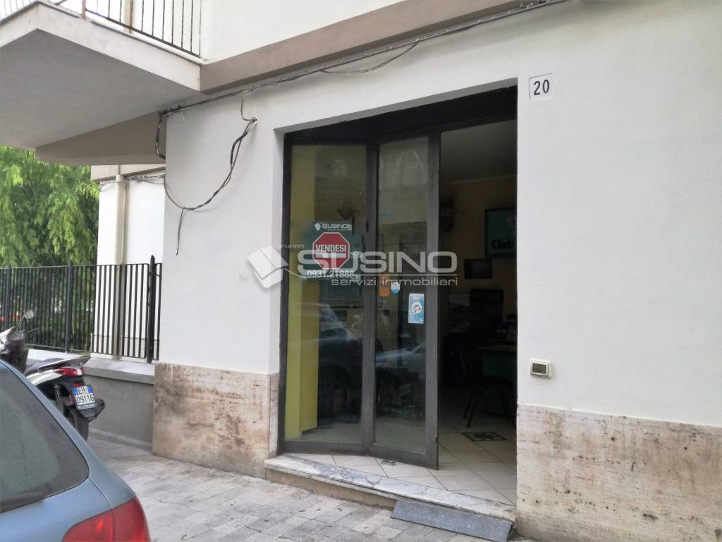 negozio in vendita a Siracusa in zona Centro Città