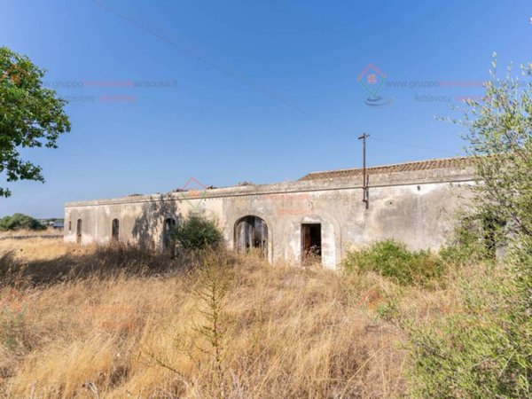 casa indipendente in vendita a Siracusa