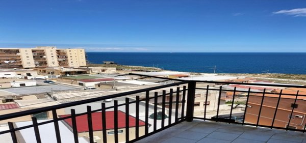 appartamento in vendita a Siracusa in zona Grottasanta