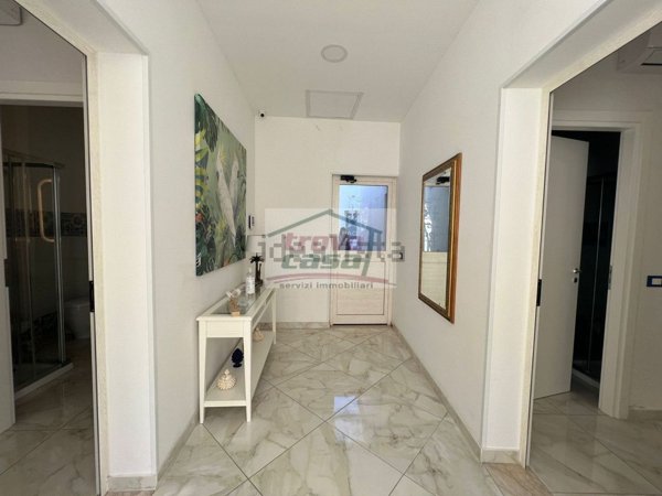 casa indipendente in vendita a Siracusa in zona Borgata