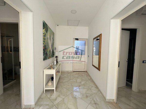 appartamento in vendita a Siracusa in zona Borgata