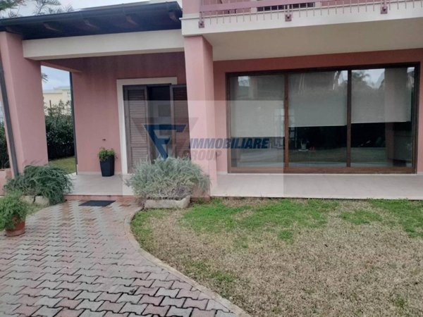 casa indipendente in vendita a Siracusa in zona Borgata