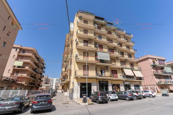 appartamento in vendita a Siracusa in zona Grottasanta