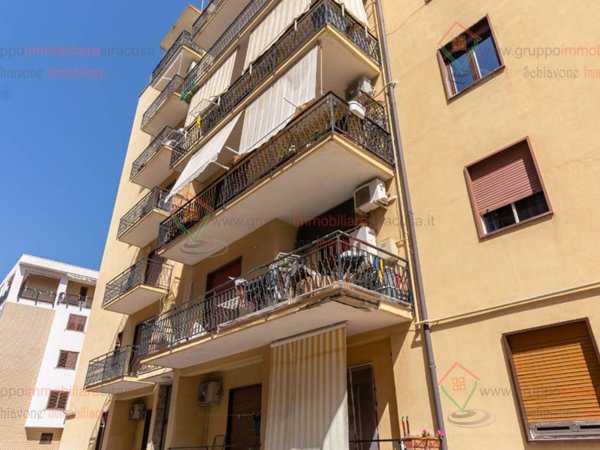 appartamento in vendita a Siracusa in zona Grottasanta