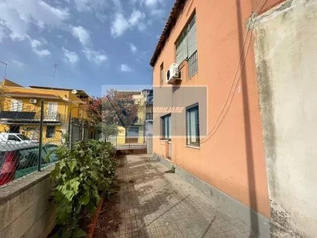 casa indipendente in vendita a Siracusa in zona Borgata