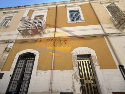 appartamento in vendita a Siracusa in zona Borgata