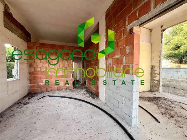 casa indipendente in vendita a Siracusa in zona Arenella