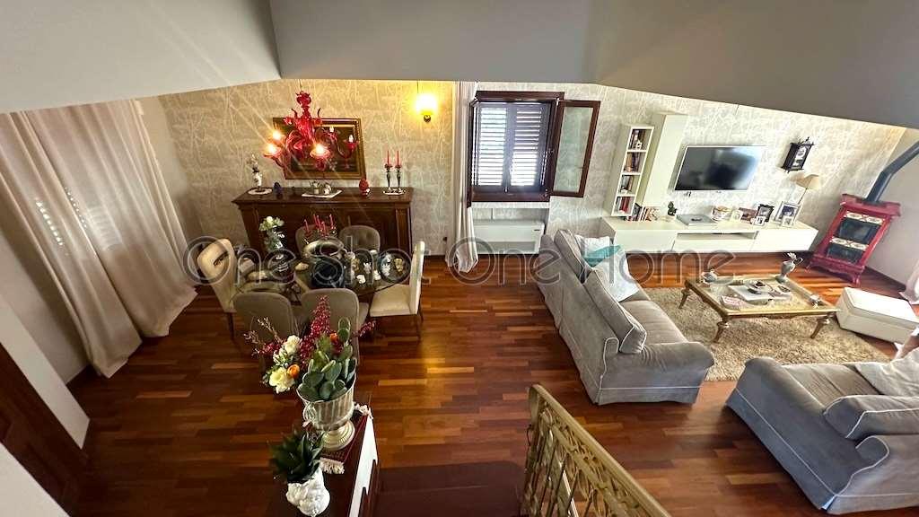 casa indipendente in vendita a Siracusa in zona Centro Città
