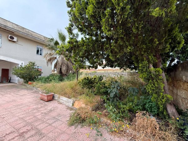 appartamento in vendita a Siracusa in zona Epipoli