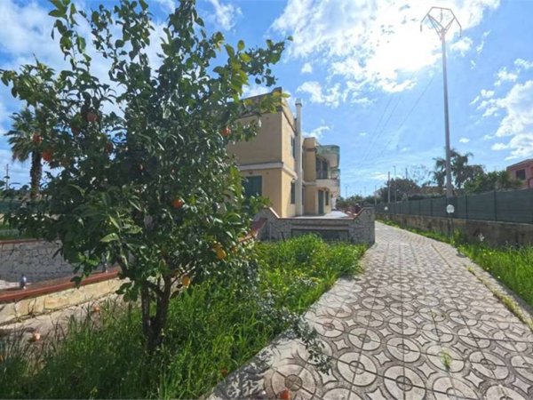 appartamento in vendita a Siracusa in zona Isola Ortigia