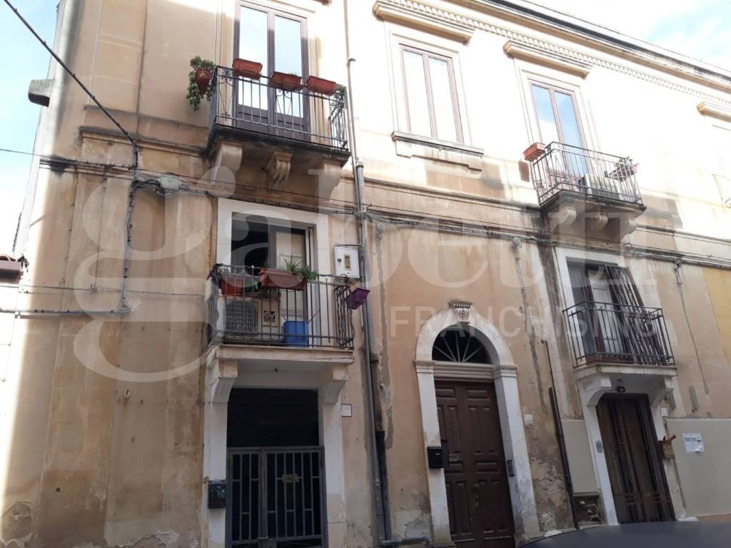casa indipendente in vendita a Siracusa in zona Borgata