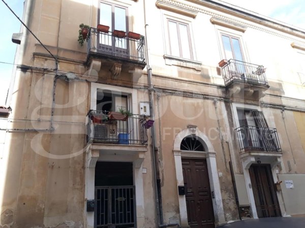 casa indipendente in vendita a Siracusa in zona Borgata