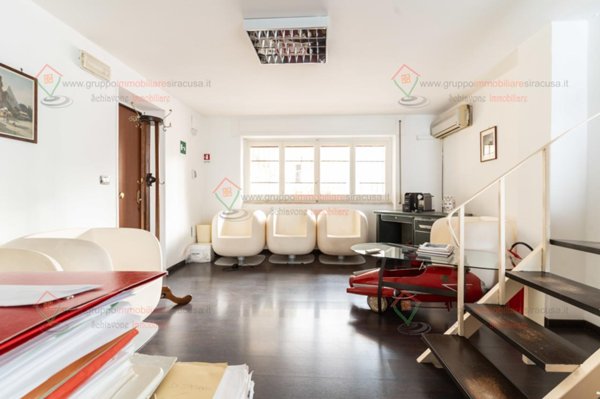 appartamento in vendita a Siracusa in zona Centro Città