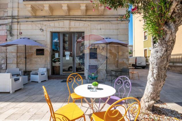 negozio in vendita a Siracusa in zona Centro Città