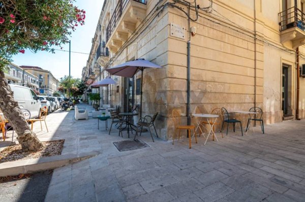 negozio in vendita a Siracusa in zona Centro Città