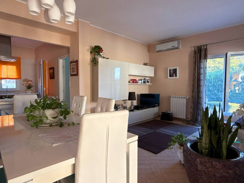 casa indipendente in vendita a Siracusa in zona Isola / Plemmirio