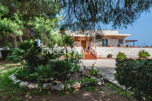 casa indipendente in vendita a Siracusa in zona Isola / Plemmirio