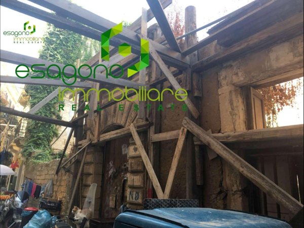 appartamento in vendita a Siracusa in zona Isola Ortigia