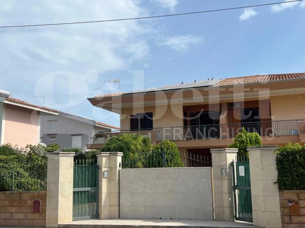 casa indipendente in vendita a Siracusa in zona Epipoli