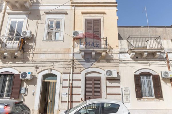 appartamento in vendita a Siracusa in zona Centro Città