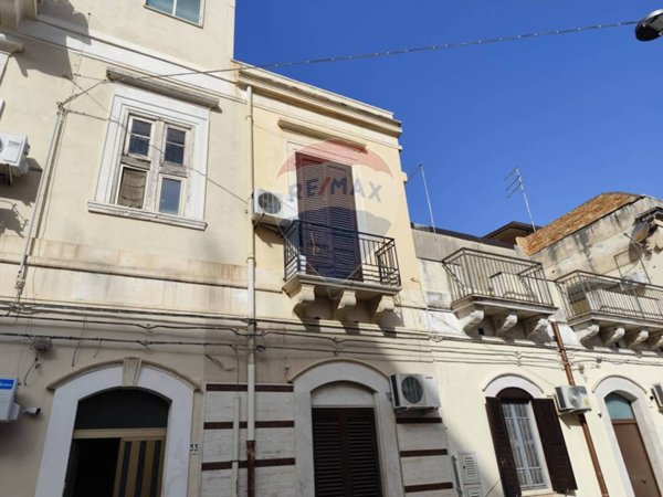 appartamento in vendita a Siracusa in zona Centro Città