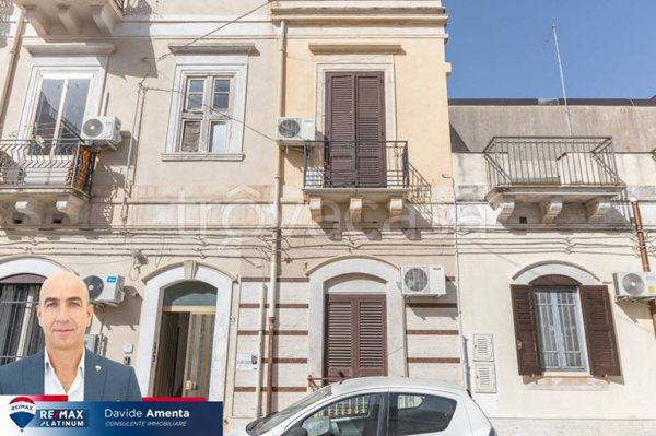appartamento in vendita a Siracusa in zona Centro Città