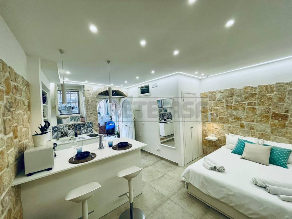 appartamento in vendita a Siracusa in zona Isola Ortigia